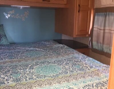 2011 Thor Four Winds Majestic