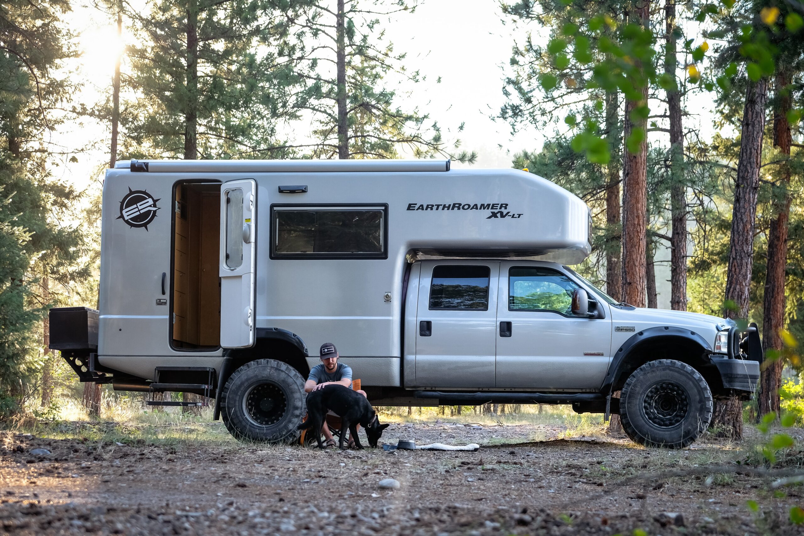 Tips on RV Camping with Your Dog